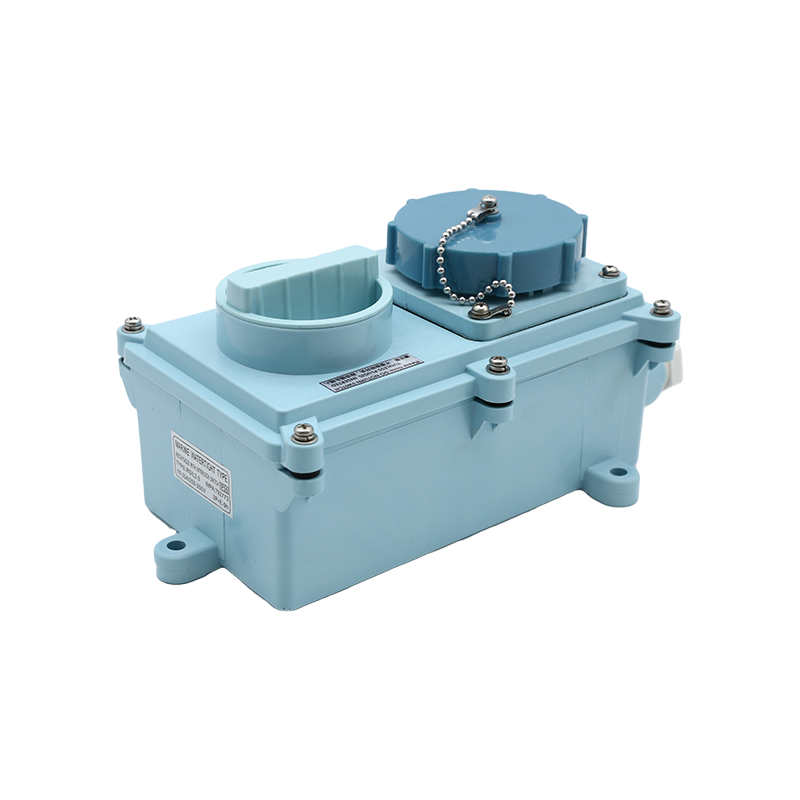 Ổ cắm kín nước biển có công tắc-792773