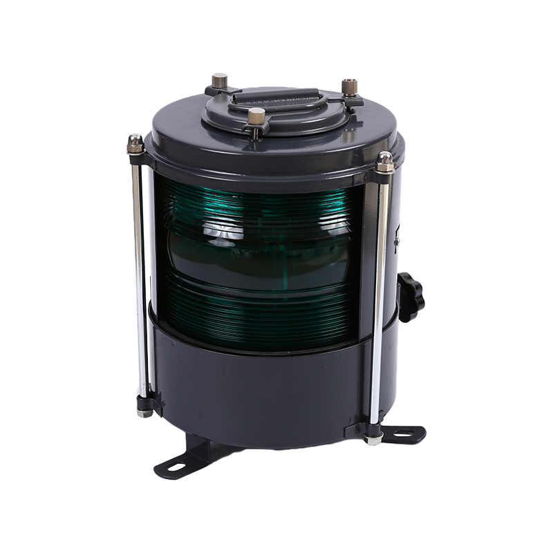 Màu của đèn tín hiệu trên biển có giống màu trên đường không?